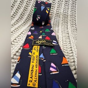 Alynn rainbow fleet tie